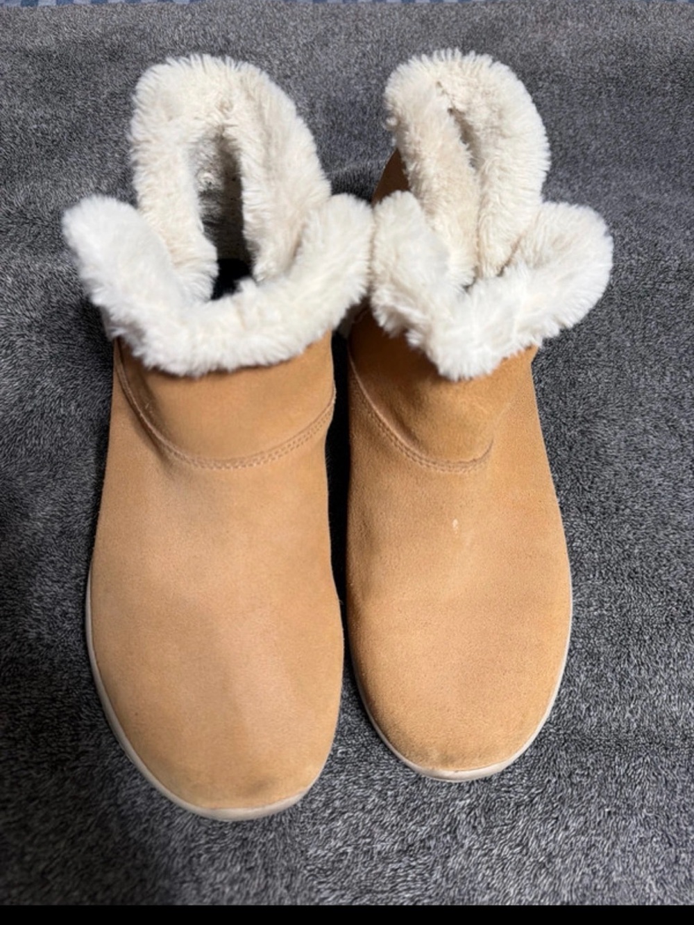 Skechers Women's Tan Suede Slip-On Boots with Cream Shearling